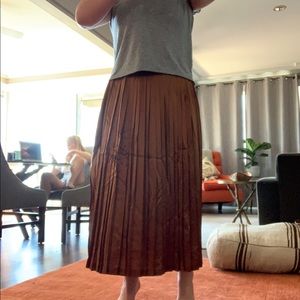 Burnt Orange Satin Pleated Skirt (GREAT CONDITION)